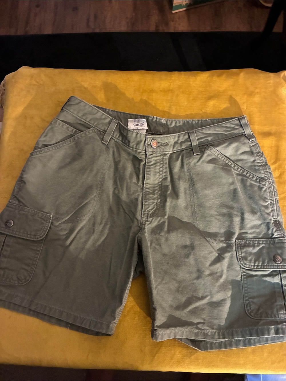 Carhartt Men's Cargo Shorts in Olive